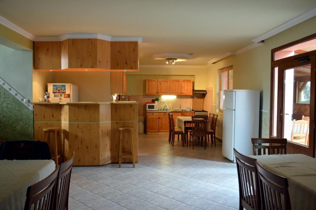 Flamingo Vendeghaz Bed & Breakfast Eğri Dış mekan fotoğraf